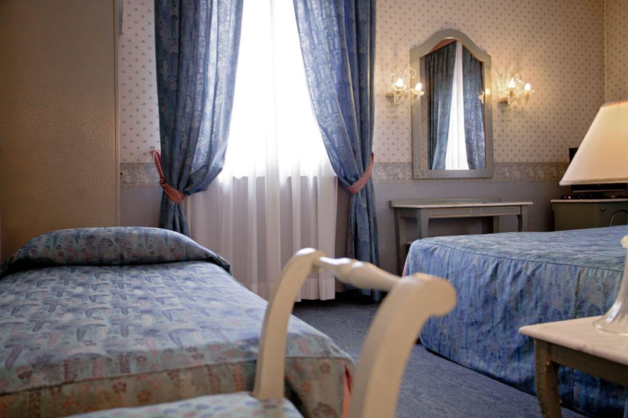 Hotel Bentivoglio Residenza D'Epoca מראה חיצוני תמונה