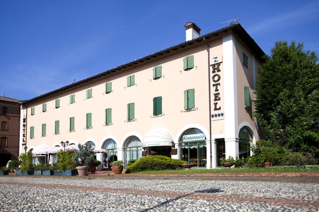 Hotel Bentivoglio Residenza D'Epoca מראה חיצוני תמונה